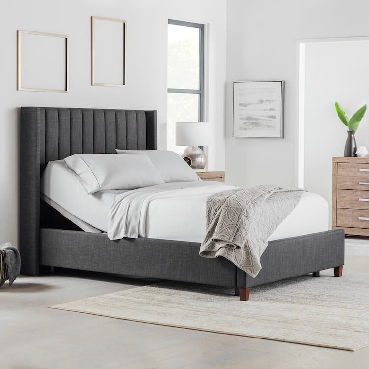 Malouf STS755QQAB_Lifestyle_Hero adjustable bed