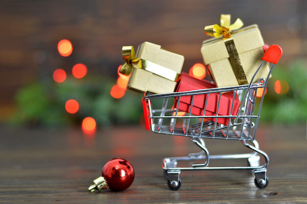 holiday-christmas-shopping