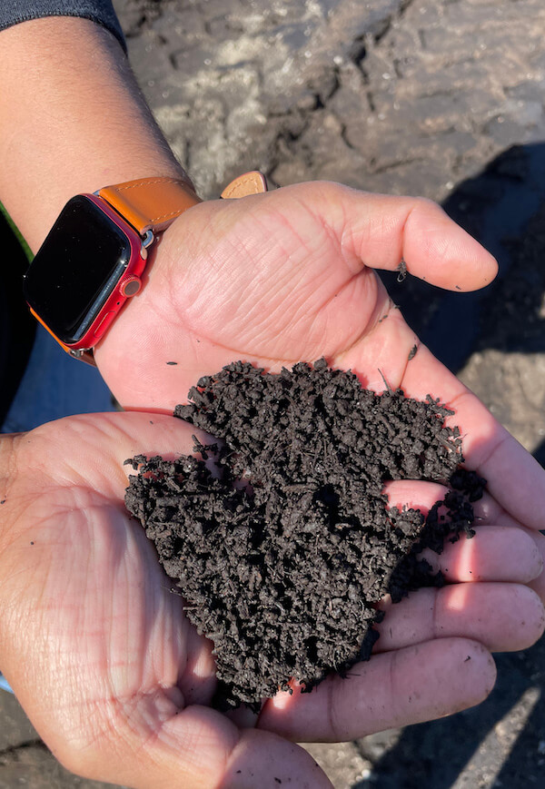 The finished product – A compost blend consisting of yard waste, cotton and coconut fibers extracted from recycled mattresses.