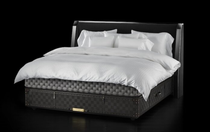 Grand Vividus Luxury Bed. Hästens’ $1 Million Grand Vividus Bed Set Debuts in North America