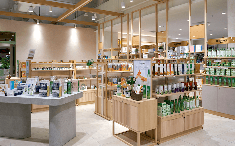 Retail Store Design Trends. ACT NATURAL Wood, stone and other natural materials create calming, inviting spaces.