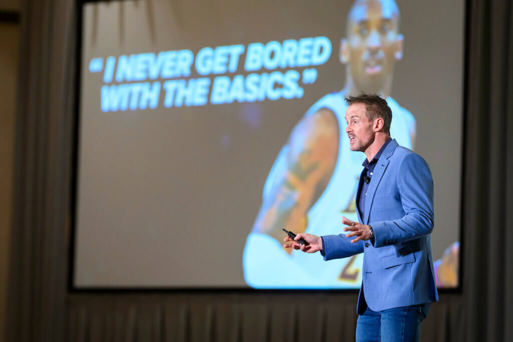 Unlock success: 7 epic leadership strategies from Alan Stein Jr. (Kobe, Curry coach) to help you develop a winning mindset.