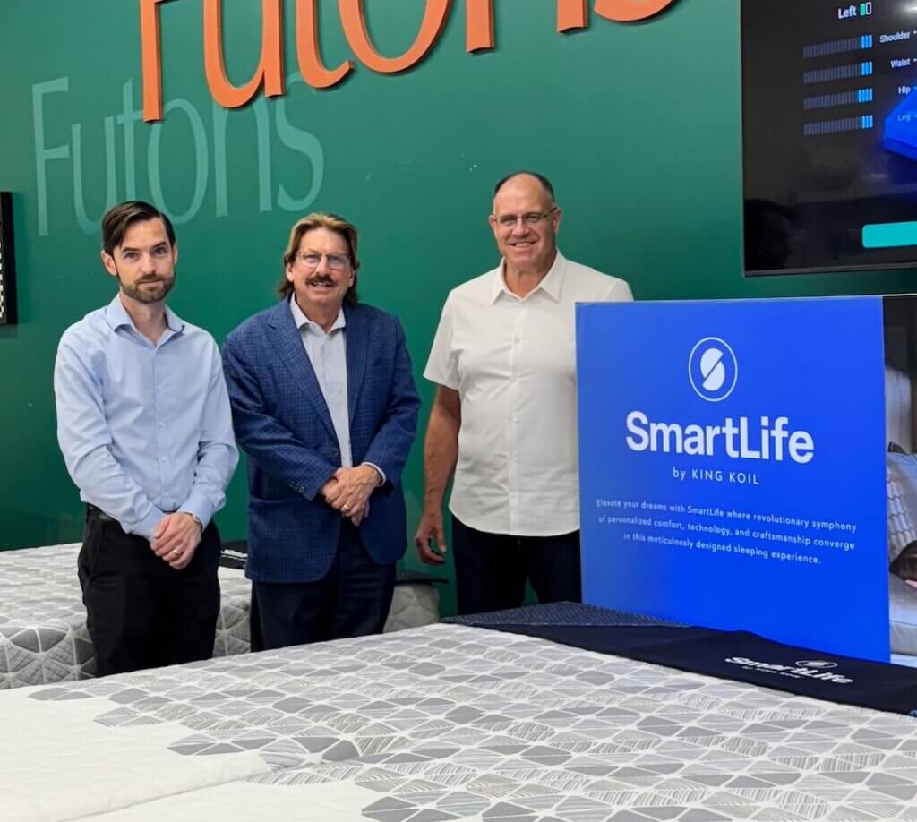 The partnership launches the first Canadian retail store to feature the Smartlife by King Koil and Intimate Handcrafted collections. 